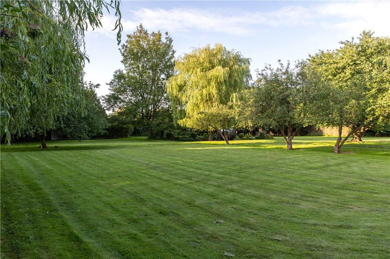 7 bedroom house, Welham, Malton YO17 - Available