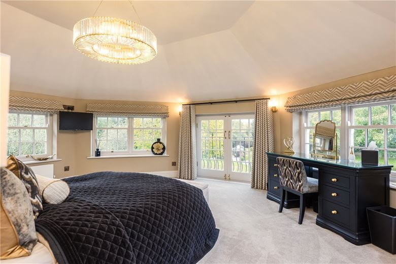 7 bedroom house, Welham, Malton YO17 - Available