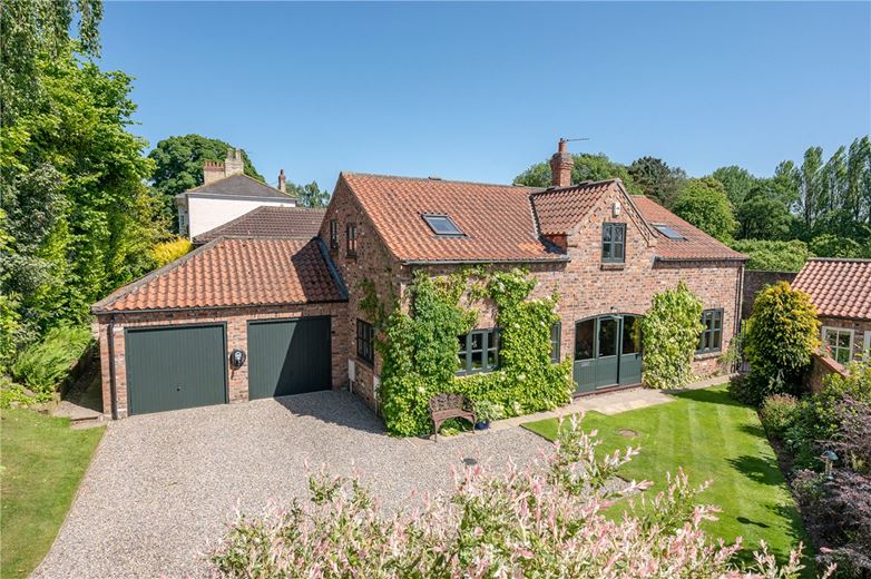 4 bedroom house, Hull Road, Grimston YO19 - Sold