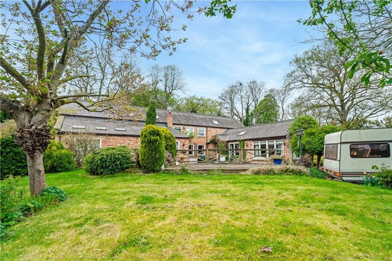 5 bedroom house, School Road, Hemingbrough YO8 - Available