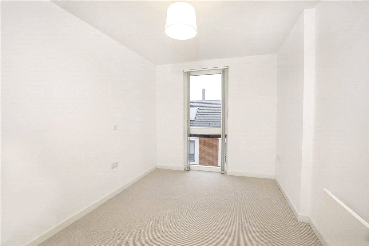 2 bedroom flat, Leetham House, Pound Lane YO1 - Available