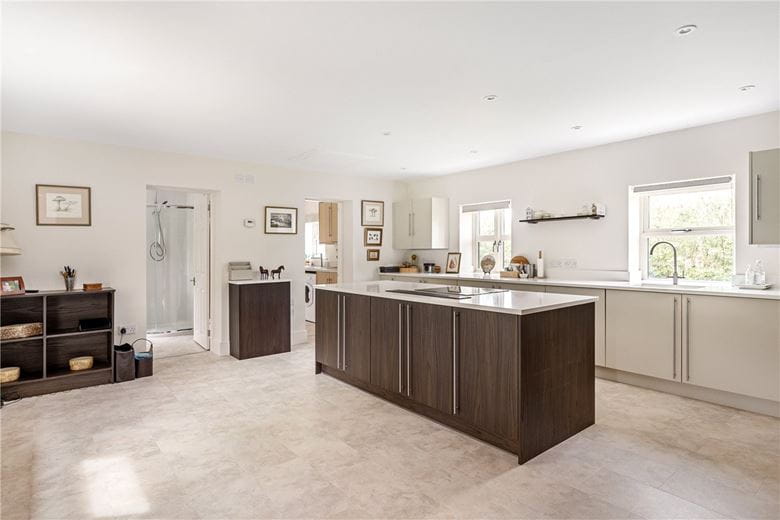 4 bedroom house, Long Lane, Wistow YO8 - Sold