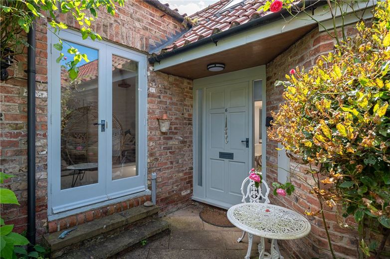 2 bedroom house, Sand Hutton Court, Sand Hutton YO41 - Sold