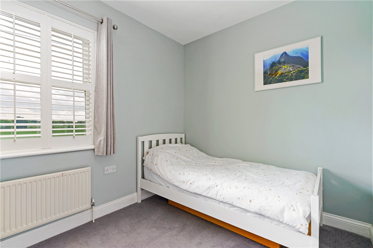 5 bedroom house, Black Dykes Lane, Upper Poppleton YO26 - Available