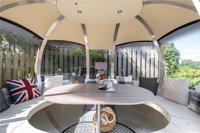 5 bedroom house, Thornbeck, Dunnington YO19 - Sold