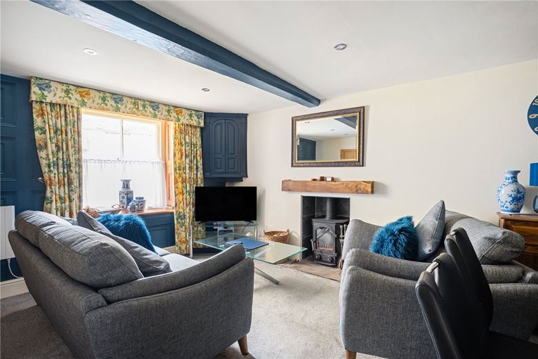 3 bedroom cottage, Boathouse Yard, Staithes TS13 - Available