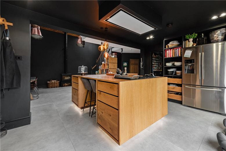 4 bedroom house, Main Street, Ulleskelf LS24 - Available