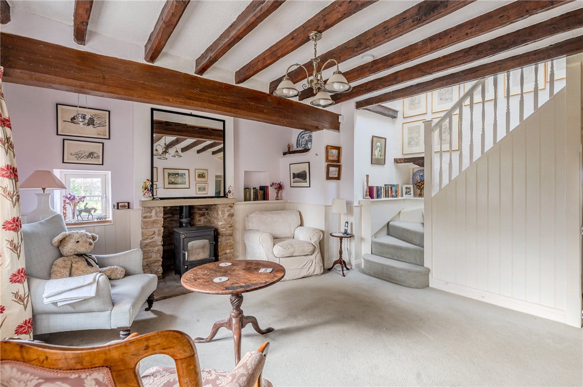 4 bedroom cottage, Terrington, York YO60 - Available