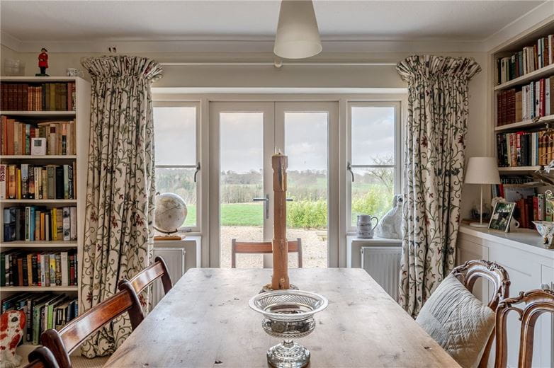 4 bedroom cottage, Terrington, York YO60 - Available