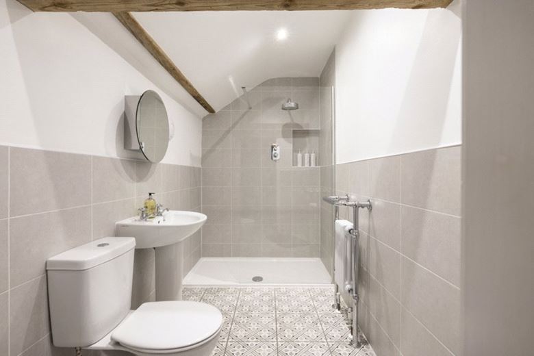 4 bedroom house, Main Road, Harlthorpe YO8 - Available