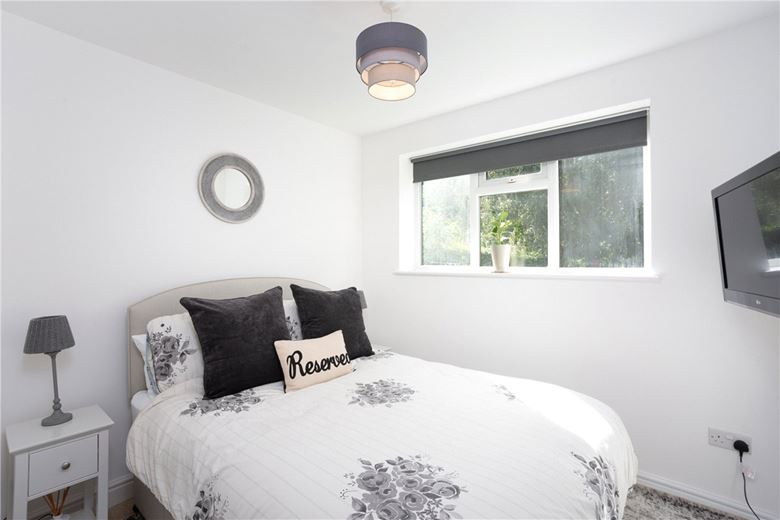 3 bedroom house, Hull Road, Cliffe YO8 - Available