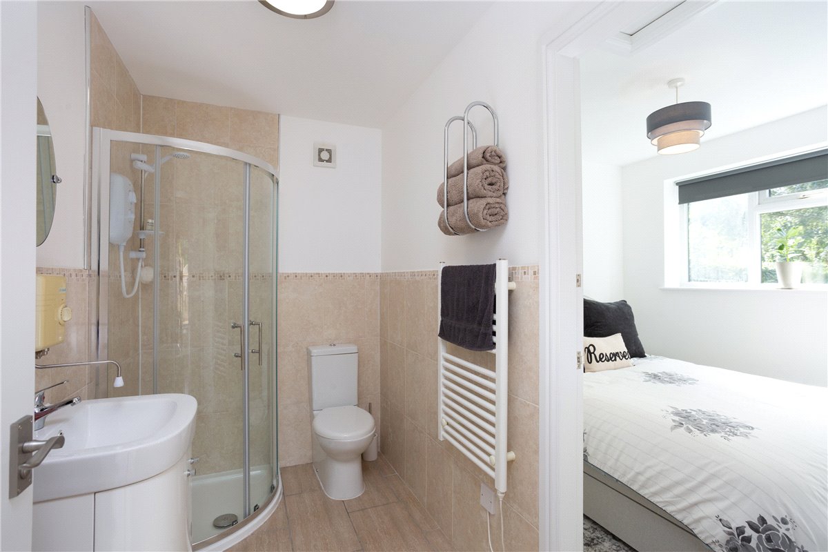 3 bedroom house, Hull Road, Cliffe YO8 - Available