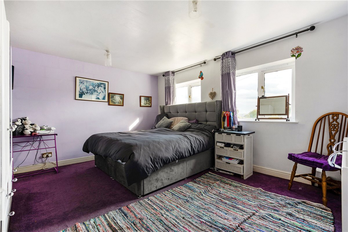 5 bedroom house, Moor Lane, East Ayton YO13 - Sold STC