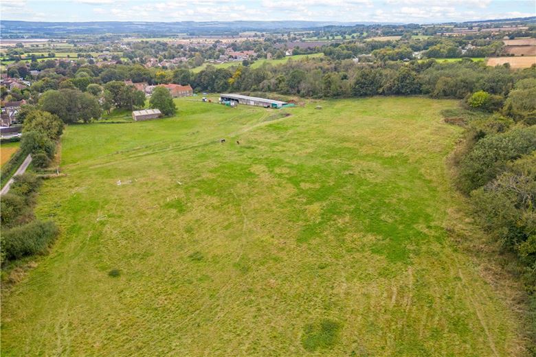 5 bedroom house, Moor Lane, East Ayton YO13 - Sold STC