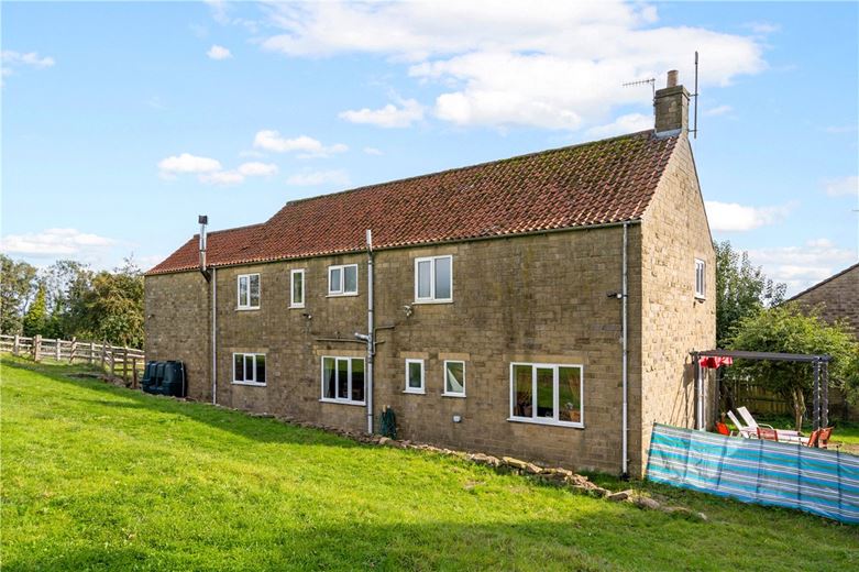 5 bedroom house, Moor Lane, East Ayton YO13 - Sold STC