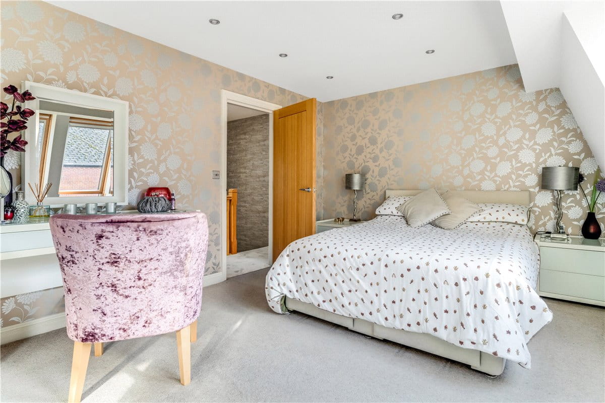 4 bedroom house, Orchard Court, York YO31 - Sold