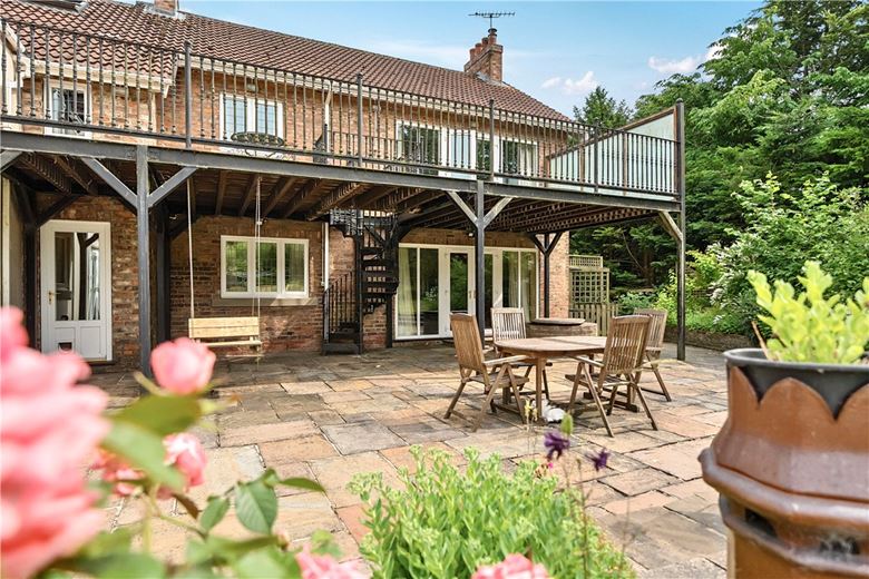 5 bedroom house, Nunburnholme, York YO42 - Sold STC