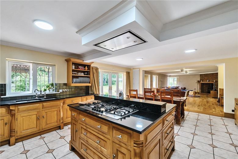 5 bedroom house, Nunburnholme, York YO42 - Sold STC