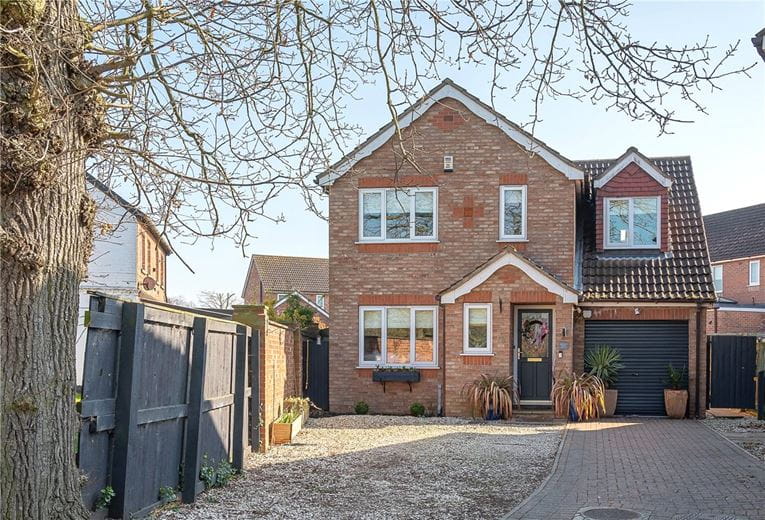 4 bedroom house, The Green, North Duffield YO8 - Available