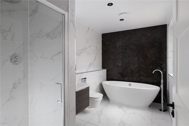 5 bedroom house, Fulford Road, York YO10 - Available