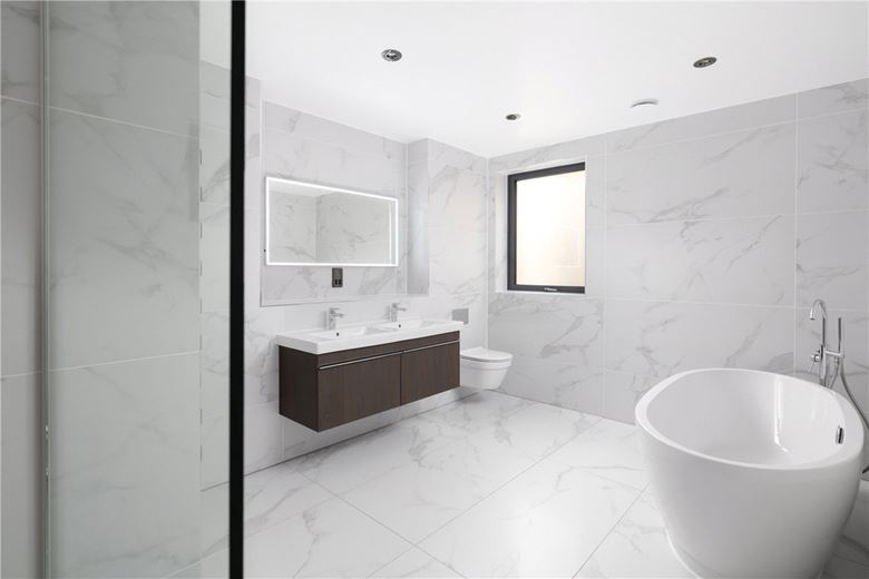 5 bedroom house, Fulford Road, York YO10 - Available