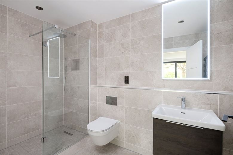 5 bedroom house, Fulford Road, York YO10 - Available