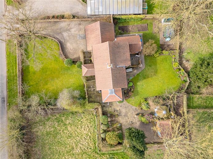 4 bedroom house, Angram, York YO23 - Available