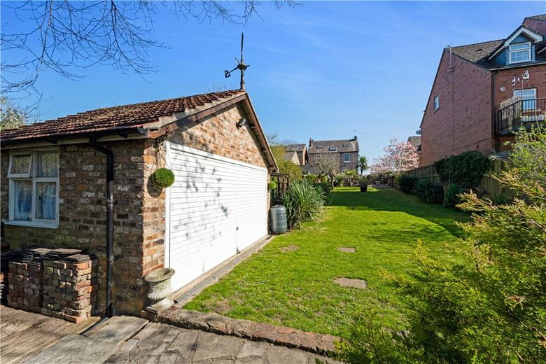7 bedroom house, Huntington Road, York YO31 - Available