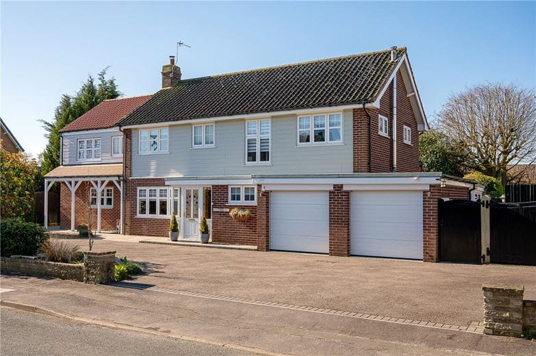 5 bedroom house, Southlands Close, Escrick YO19 - Available
