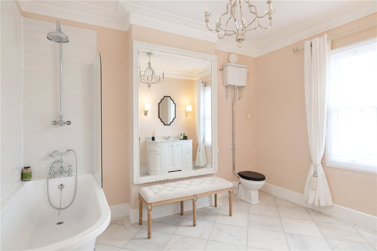 5 bedroom house, Alne Road, Tollerton YO61 - Available