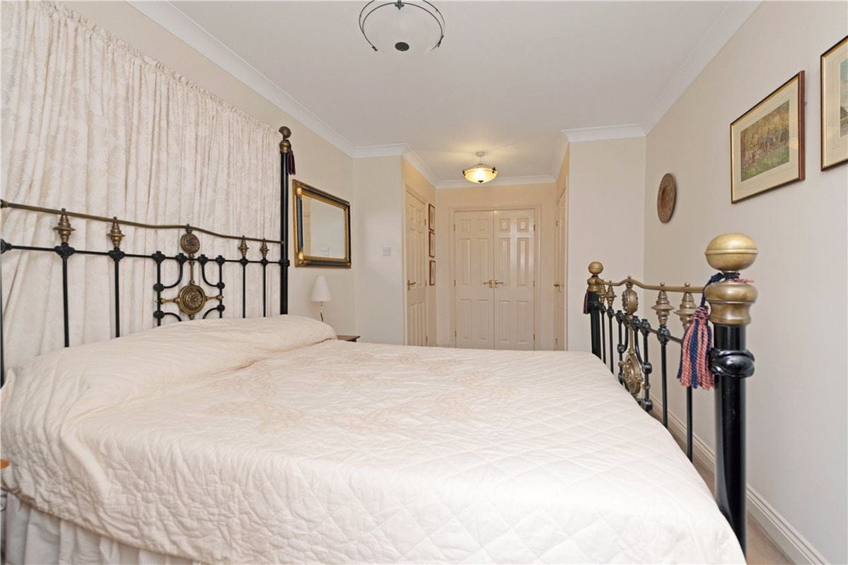 1 bedroom flat, Lady Anne Court, Skeldergate YO1 - Available