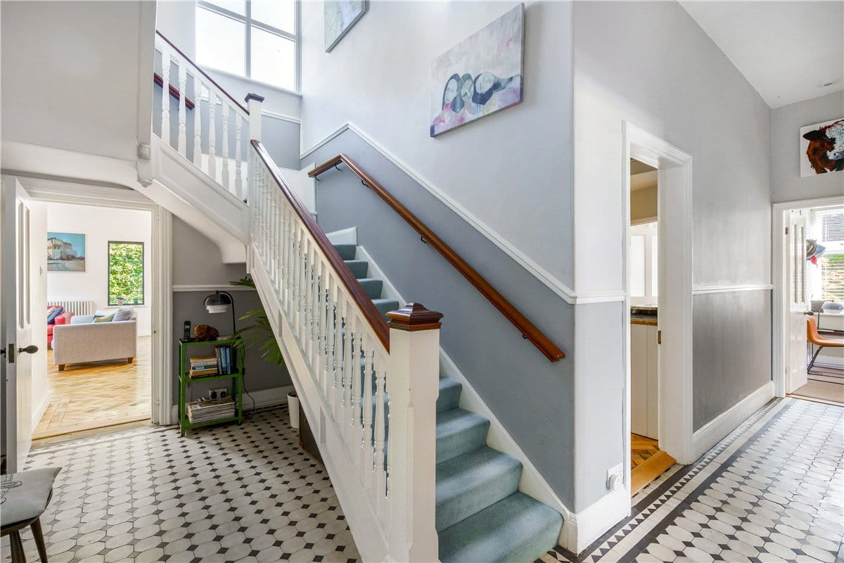 5 bedroom house, Main Street, Wilberfoss YO41 - Available