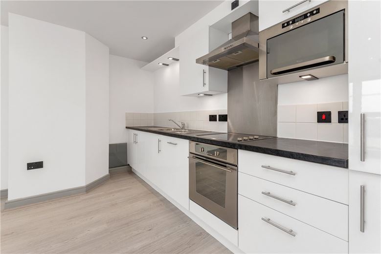 2 bedroom flat, Peter Lane, York YO1 - Available