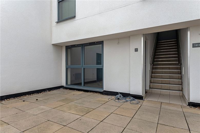 2 bedroom flat, Peter Lane, York YO1 - Available