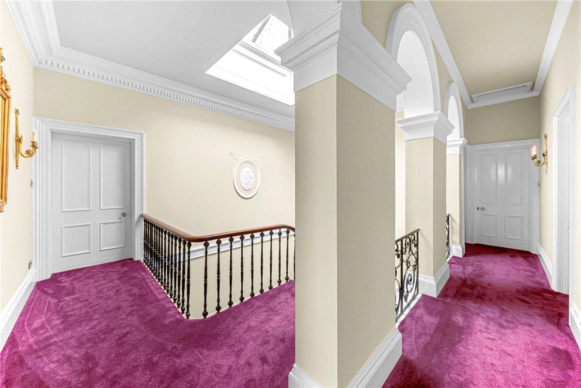 18 bedroom house, Wold Road, Nafferton YO25 - Available