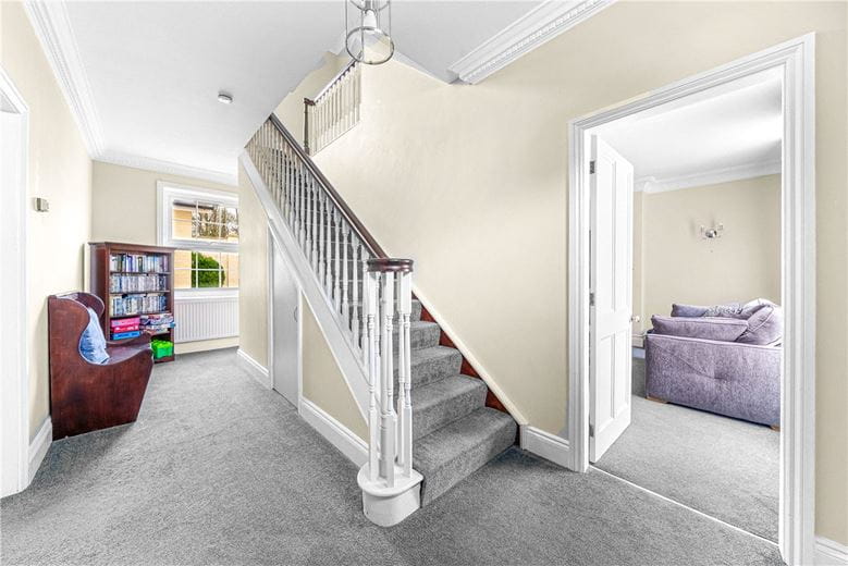 18 bedroom house, Wold Road, Nafferton YO25 - Available