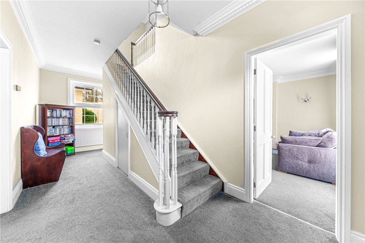 18 bedroom house, Wold Road, Nafferton YO25 - Available