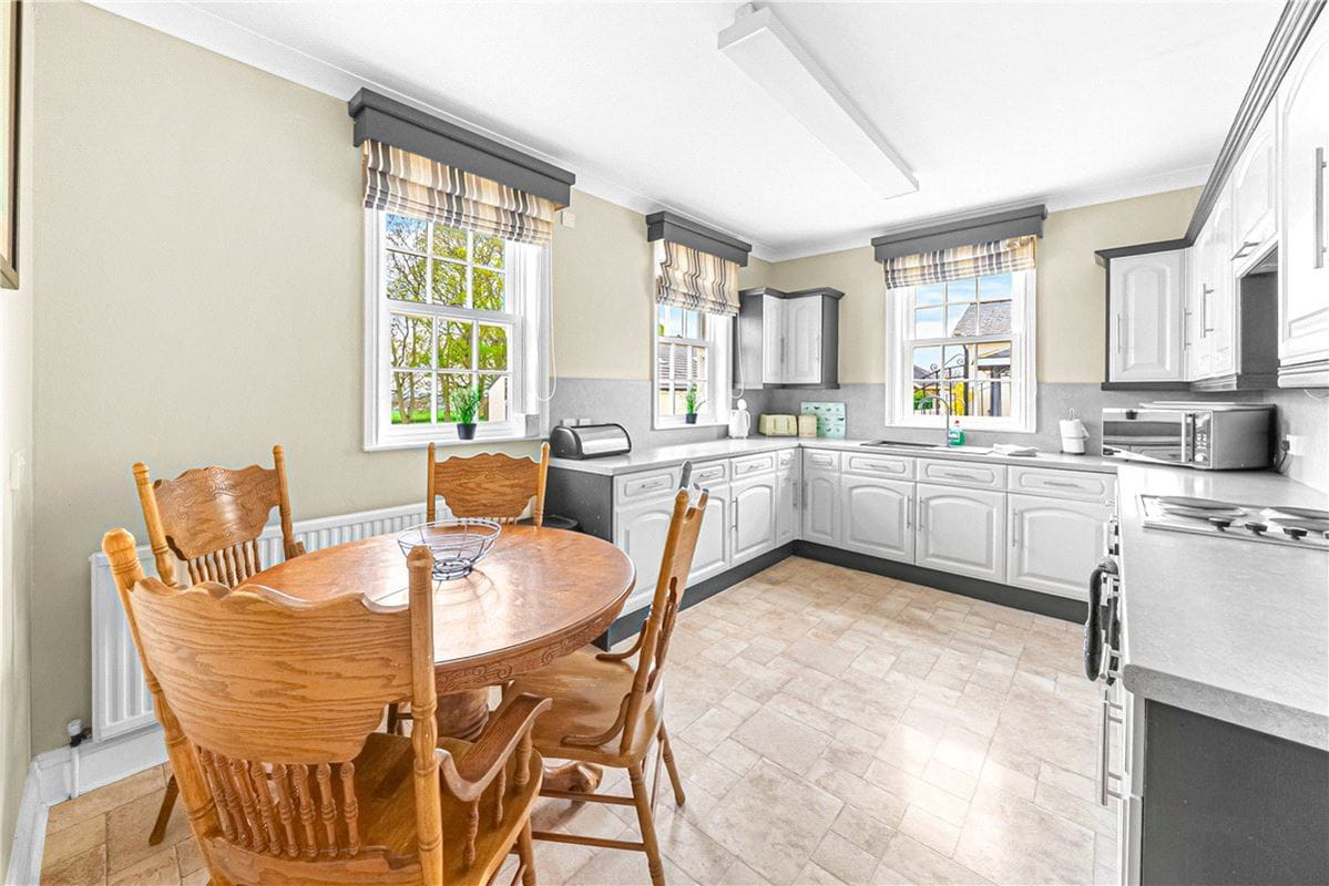 18 bedroom house, Wold Road, Nafferton YO25 - Available