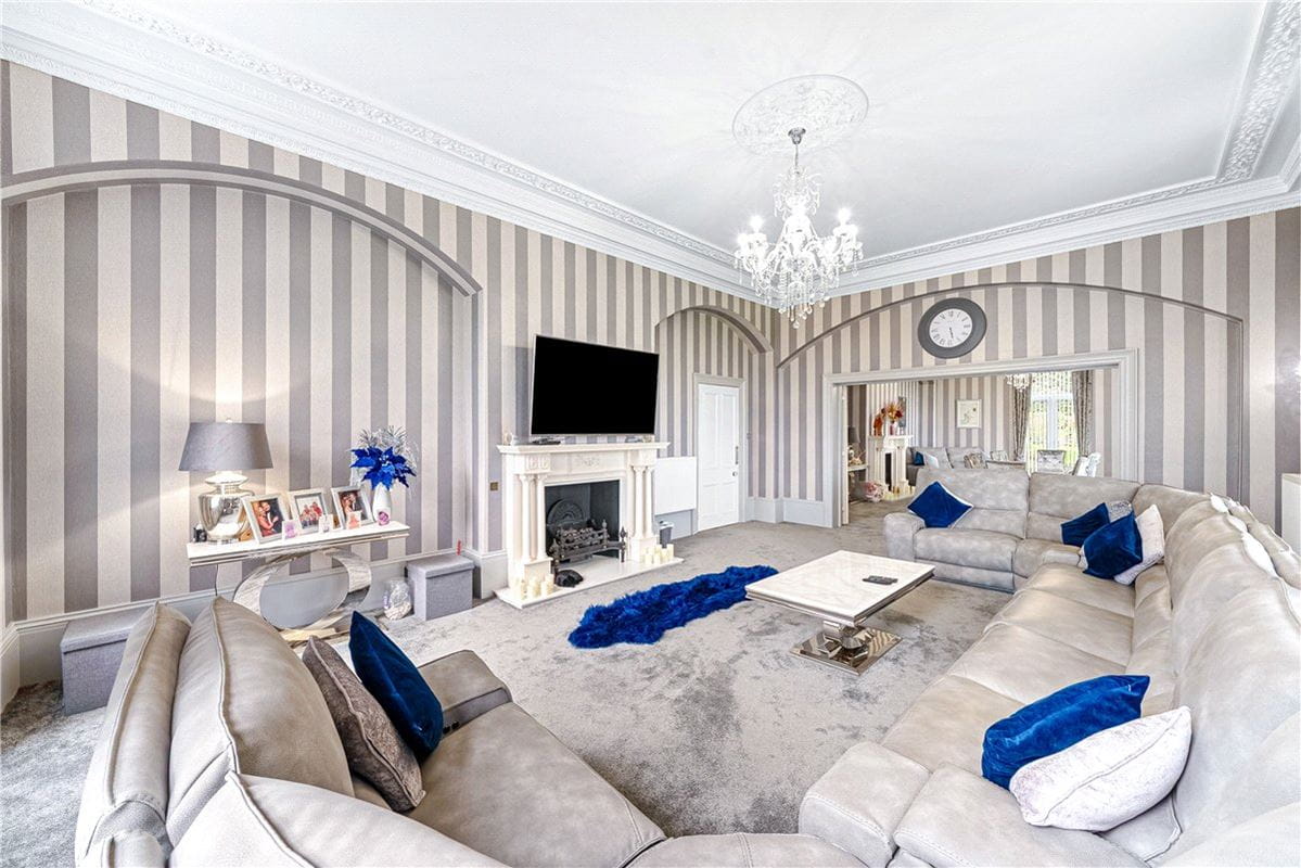 18 bedroom house, Wold Road, Nafferton YO25 - Available