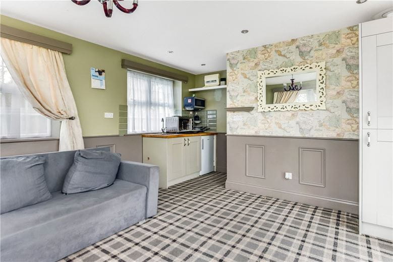 3 bedroom house, Askham Richard, York YO23 - Available