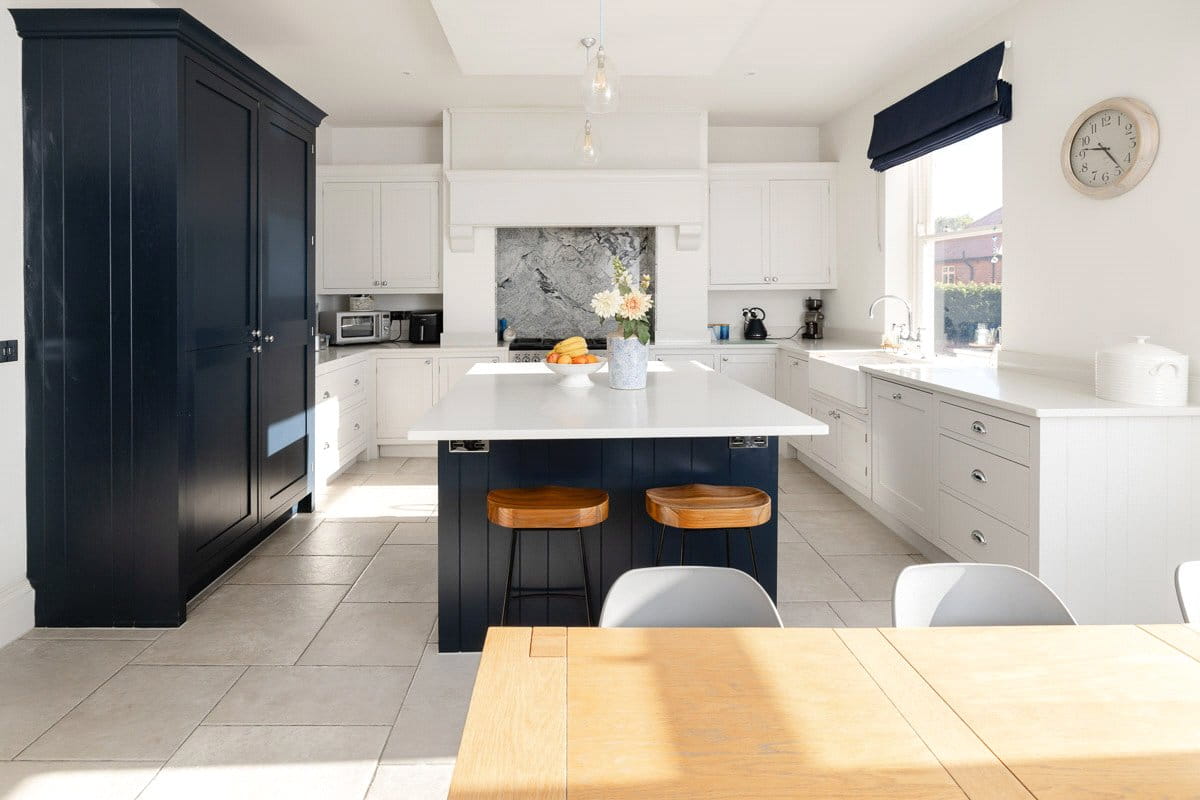 5 bedroom house, Mount Vale, York YO24 - Available