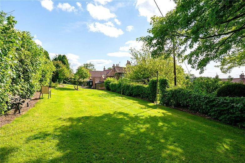 3 bedroom house, Church View, Felixkirk YO7 - Sold STC