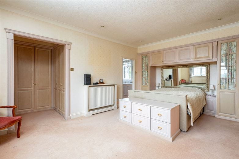 5 bedroom house, Tadcaster Road, Sherburn in Elmet LS25 - Available