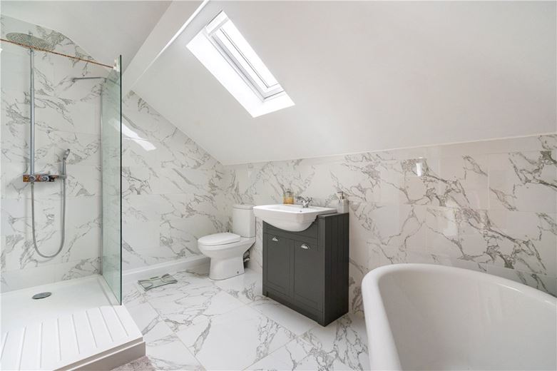 4 bedroom house, Driffield Road, Kilham YO25 - Available