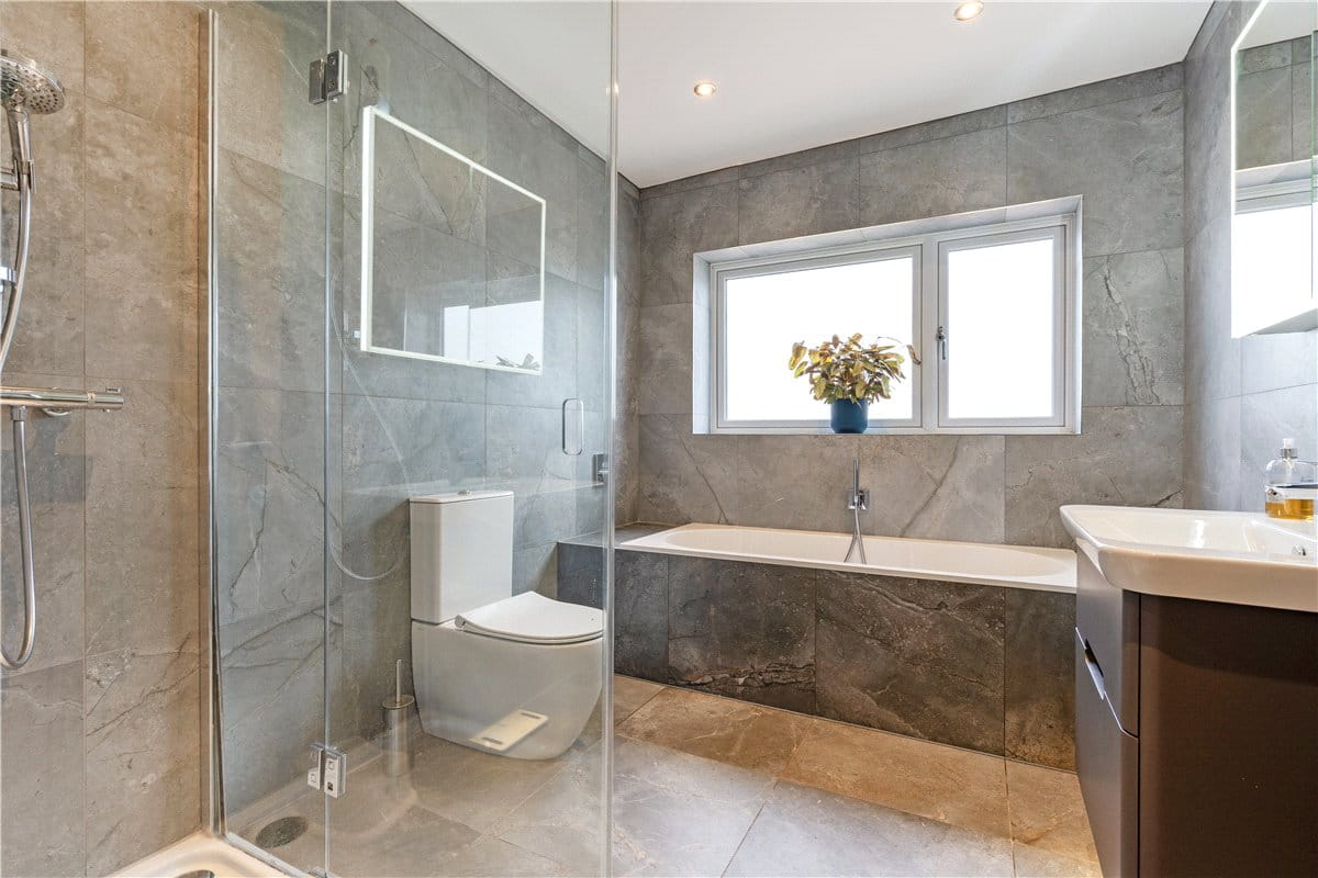 5 bedroom house, Stockton Lane, Stockton on the Forest YO32 - Available