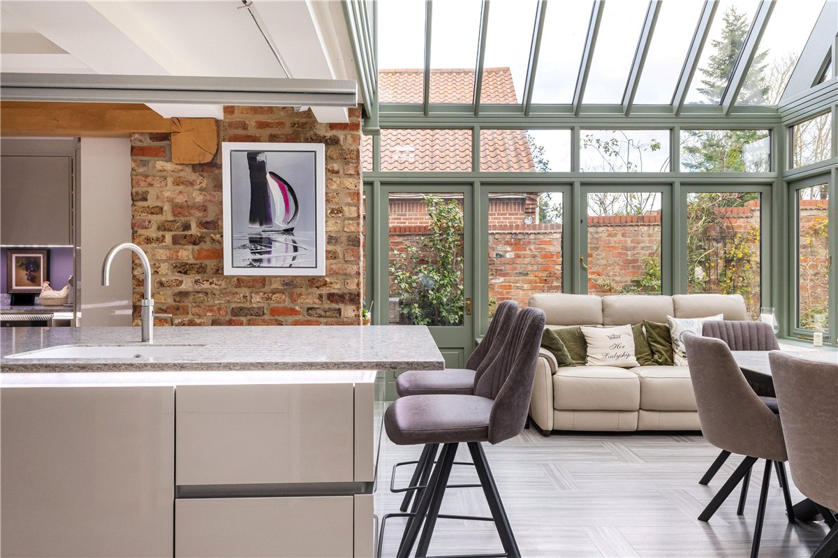 5 bedroom house, The Village, Stockton on the Forest YO32 - Available