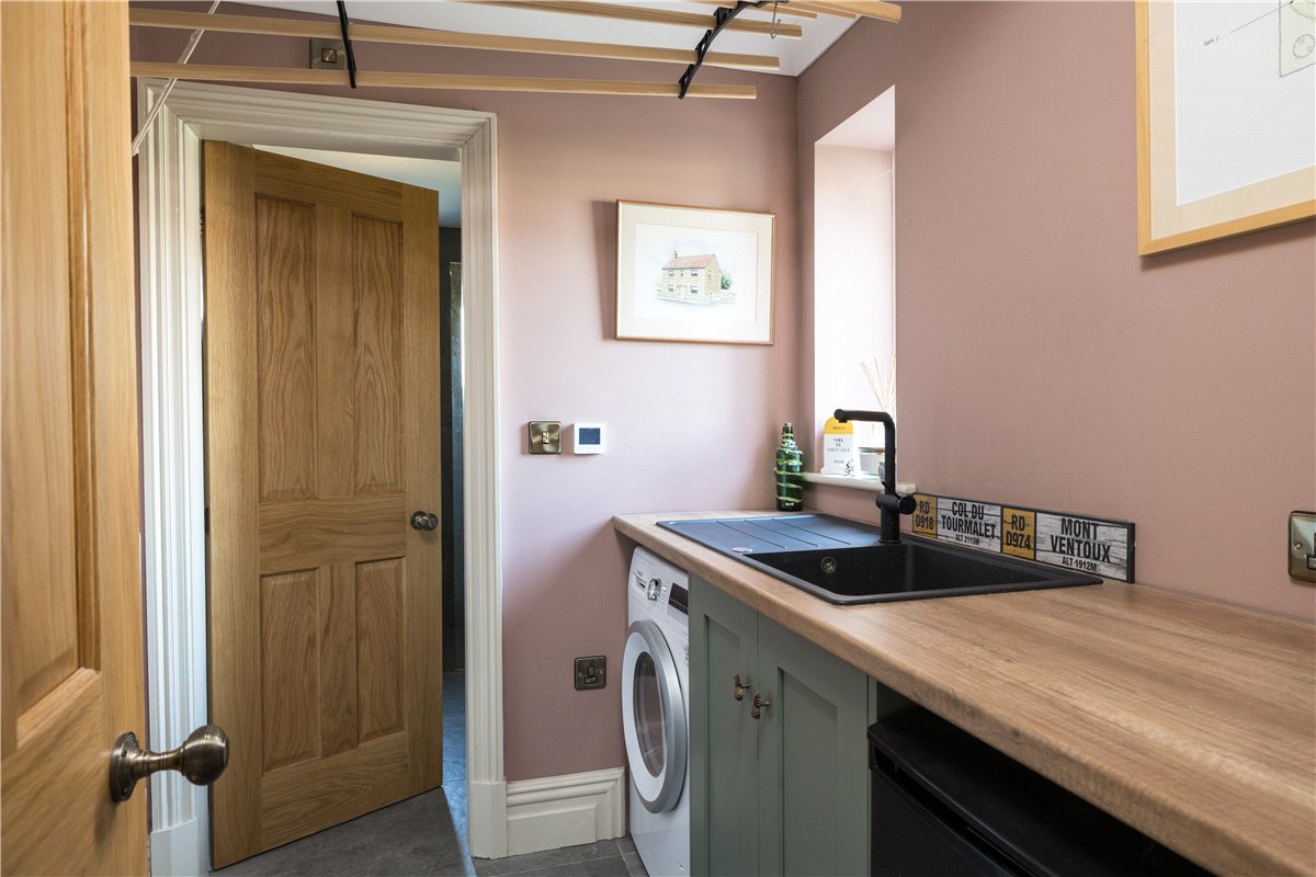 3 bedroom house, Welburn, York YO60 - Available