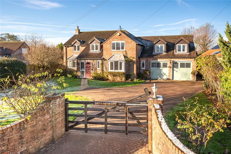 4 bedroom house, Main Street, Sutton on Derwent YO41 - Available