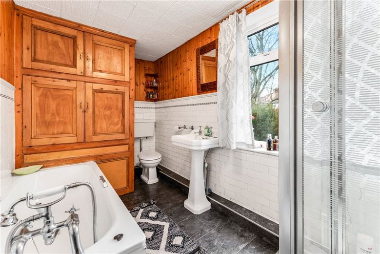 3 bedroom house, Askham Lane, York YO24 - Available