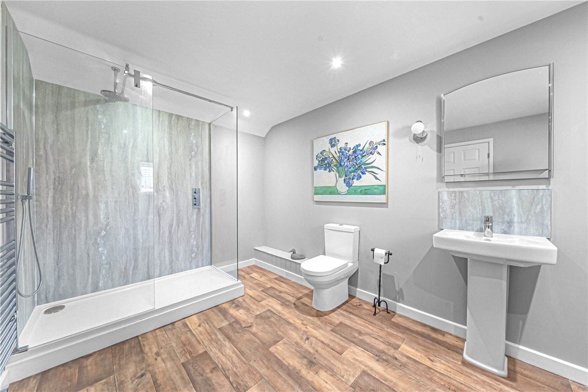 4 bedroom house, Yedingham, Malton YO17 - Available